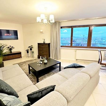 Exclusive Penthouse Near Citycenter 120M2 +Netflix Krasków Εξωτερικό φωτογραφία