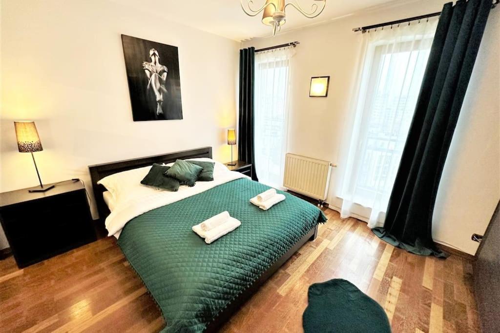 Exclusive Penthouse Near Citycenter 120M2 +Netflix Krasków Εξωτερικό φωτογραφία