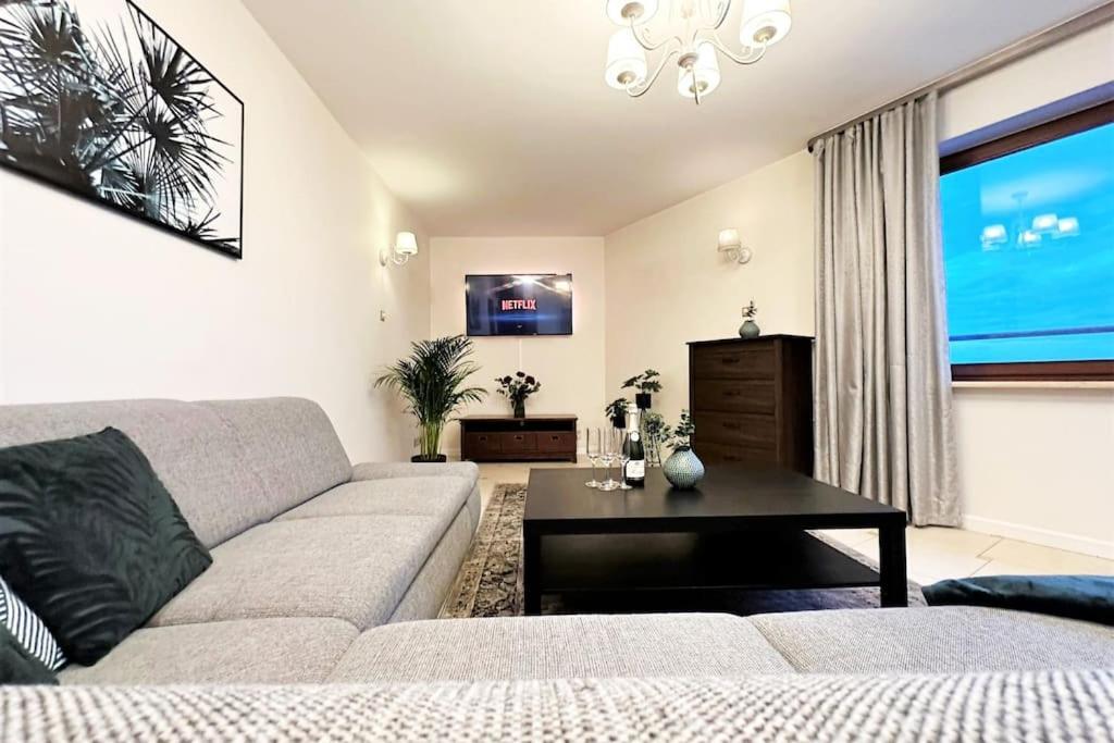 Exclusive Penthouse Near Citycenter 120M2 +Netflix Krasków Εξωτερικό φωτογραφία