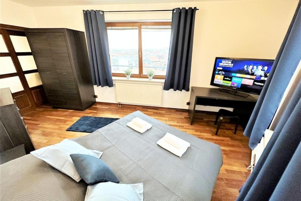 Exclusive Penthouse Near Citycenter 120M2 +Netflix Krasków Εξωτερικό φωτογραφία