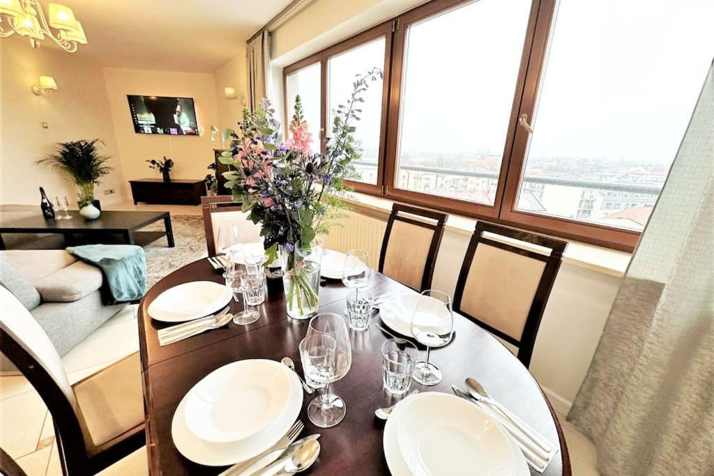 Exclusive Penthouse Near Citycenter 120M2 +Netflix Krasków Εξωτερικό φωτογραφία