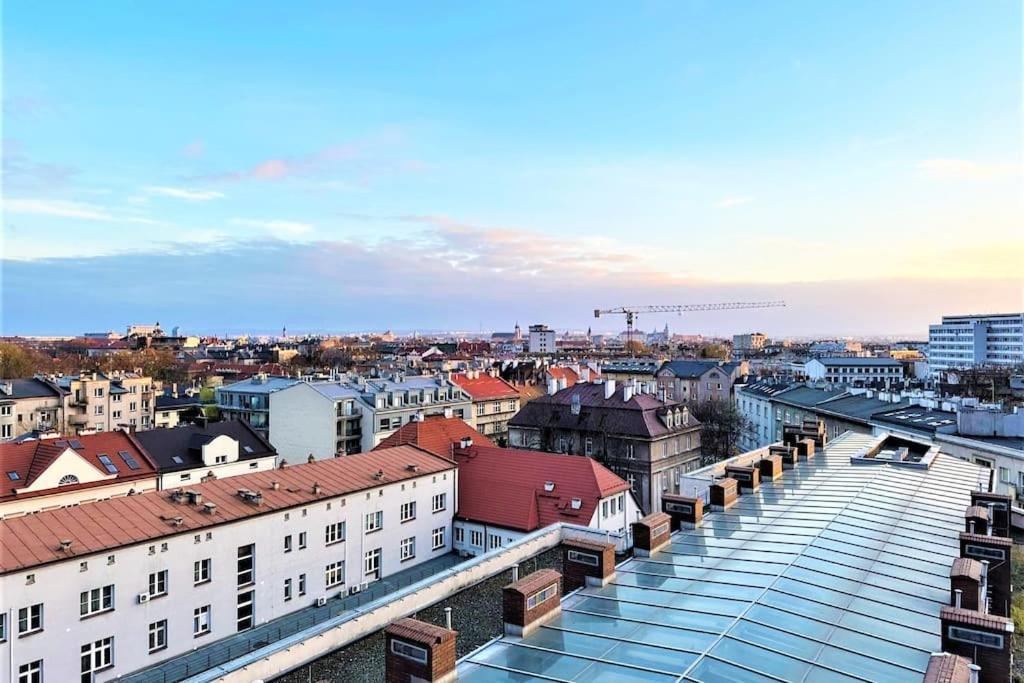 Exclusive Penthouse Near Citycenter 120M2 +Netflix Krasków Εξωτερικό φωτογραφία