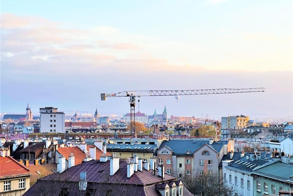 Exclusive Penthouse Near Citycenter 120M2 +Netflix Krasków Εξωτερικό φωτογραφία