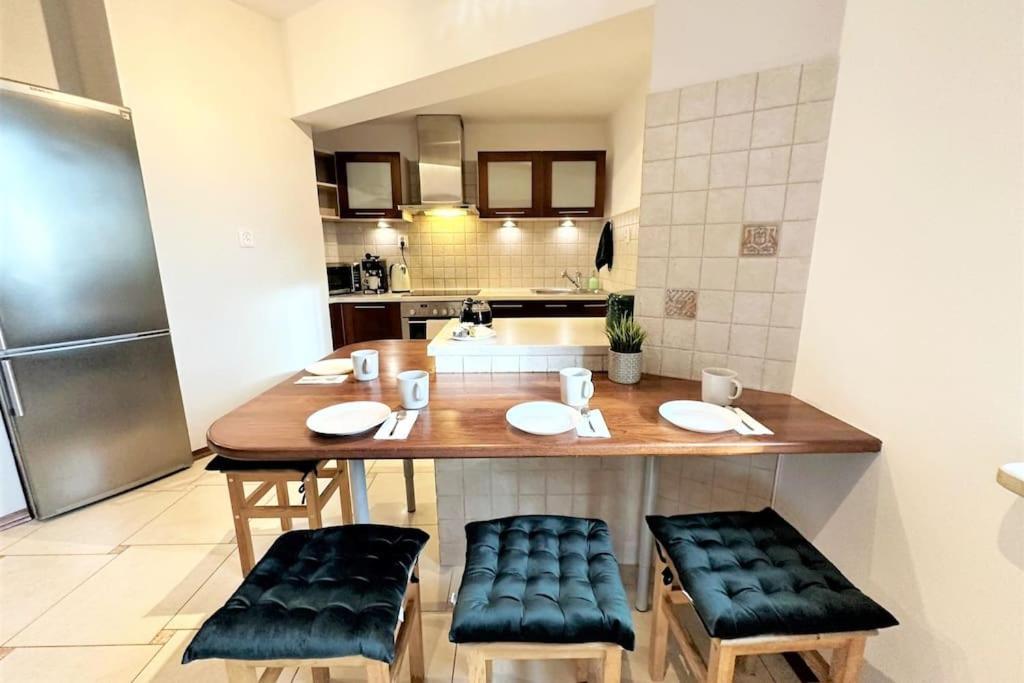 Exclusive Penthouse Near Citycenter 120M2 +Netflix Krasków Εξωτερικό φωτογραφία