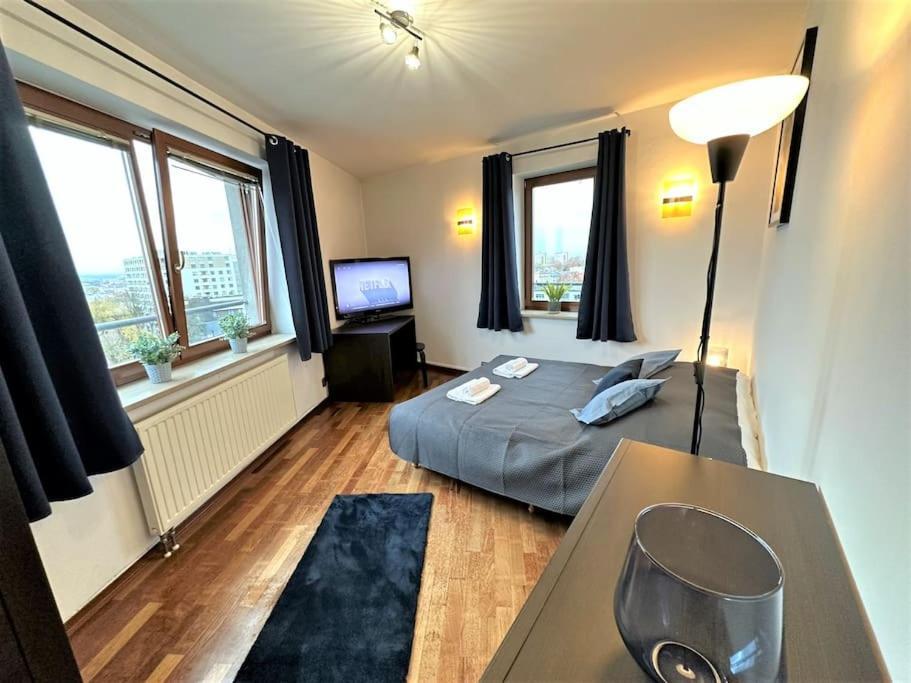 Exclusive Penthouse Near Citycenter 120M2 +Netflix Krasków Εξωτερικό φωτογραφία