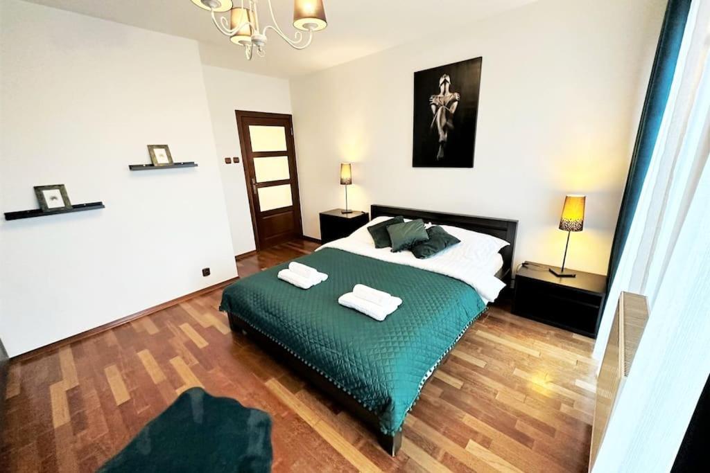 Exclusive Penthouse Near Citycenter 120M2 +Netflix Krasków Εξωτερικό φωτογραφία