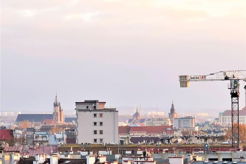 Exclusive Penthouse Near Citycenter 120M2 +Netflix Krasków Εξωτερικό φωτογραφία