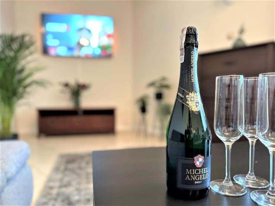 Exclusive Penthouse Near Citycenter 120M2 +Netflix Krasków Εξωτερικό φωτογραφία